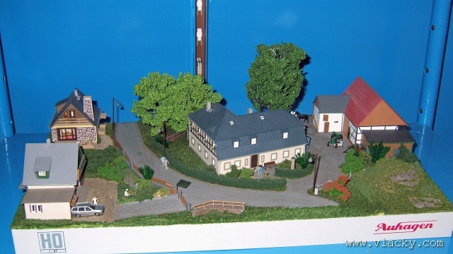 h0_07.jpg